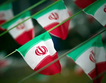 small_iran_flags